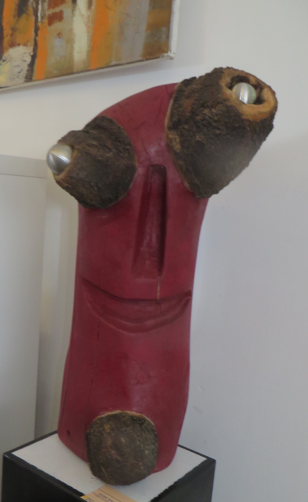 256